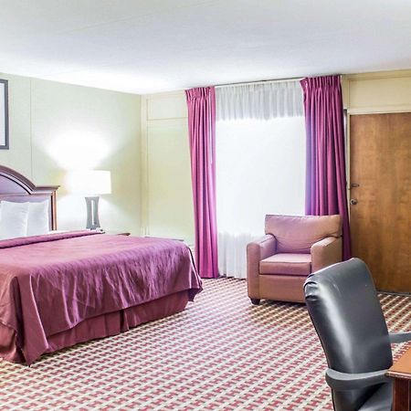 Quality Inn & Suites Fayetteville Luaran gambar