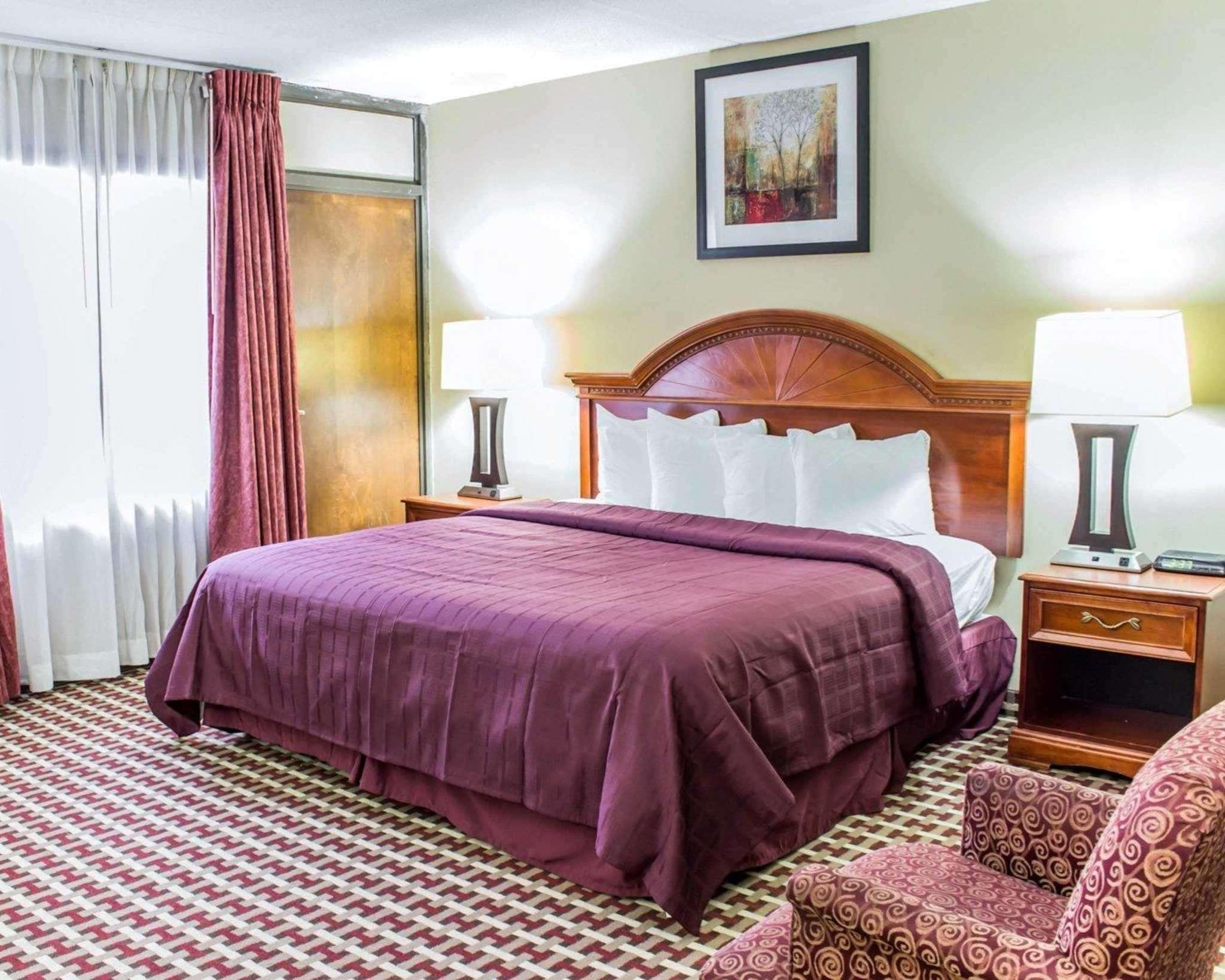 Quality Inn & Suites Fayetteville Luaran gambar