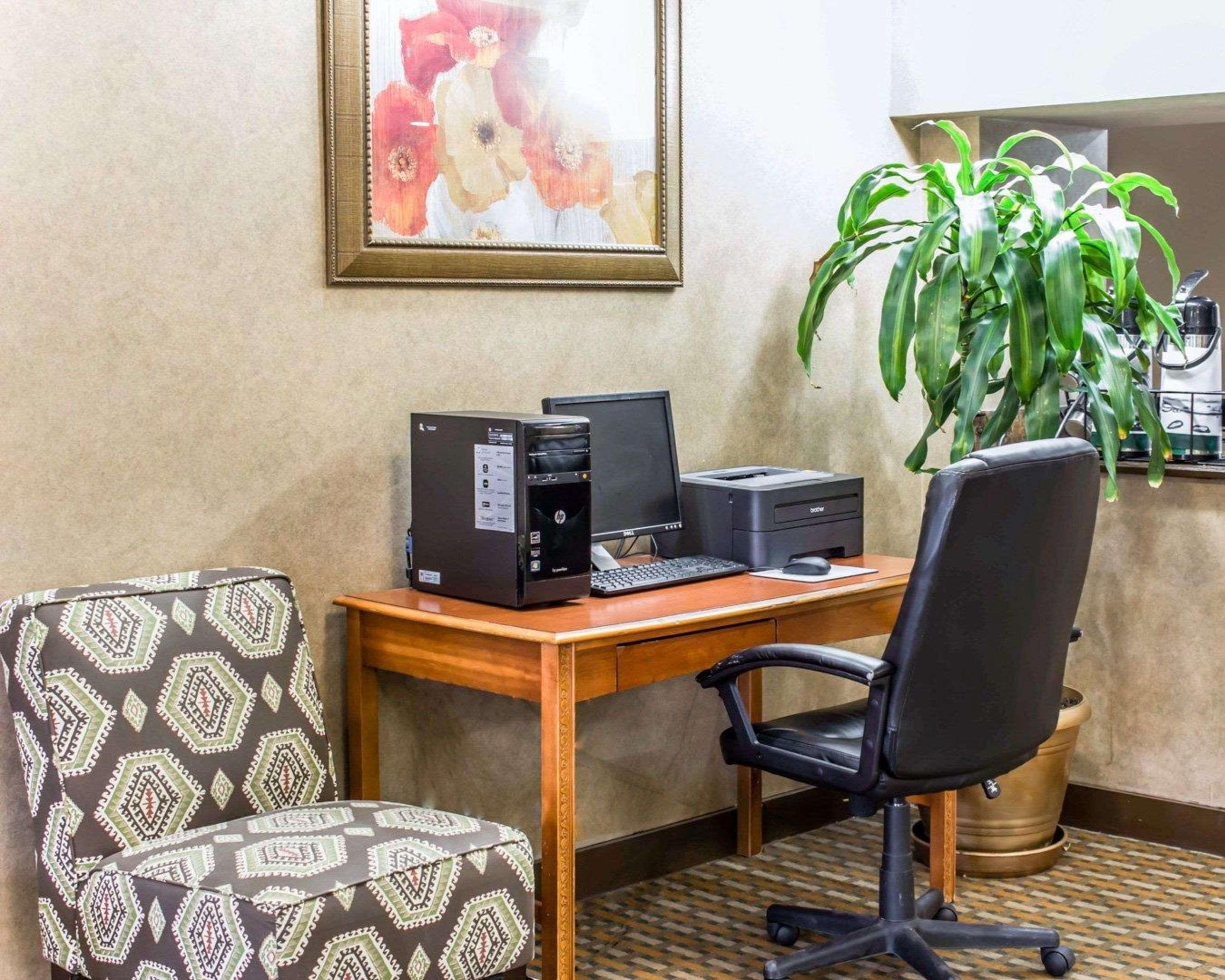 Quality Inn & Suites Fayetteville Luaran gambar